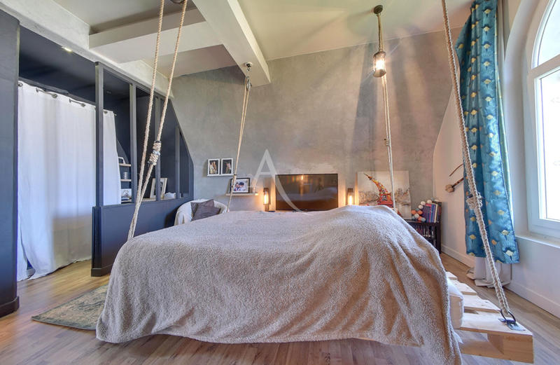 Appartement - 90 m² - 4 pièces