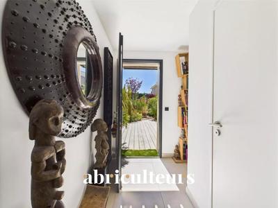 Maison - 111 m² - 4 pièces