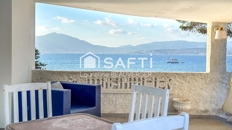 Villa - 183 m² - 8 pièces