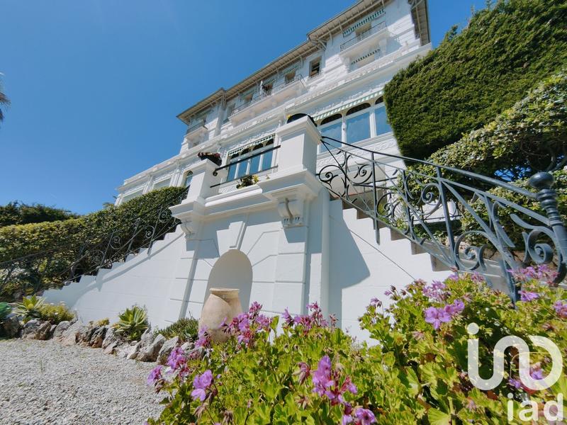 Appartement - 84 m² - 3 pièces