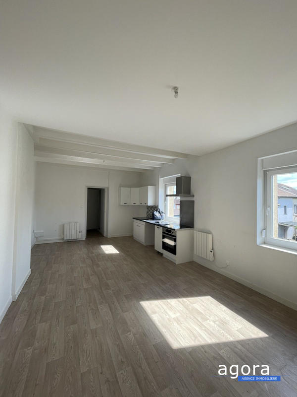 Appartement - 79 m² - 3 pièces