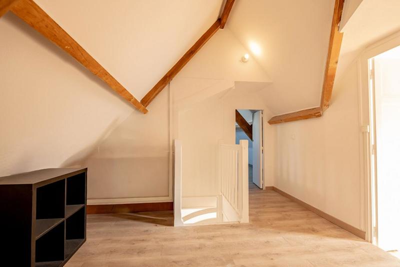 Maison - 156 m² - 7 pièces
