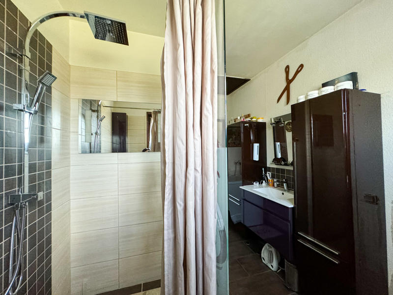 Maison - 175 m² - 5 pièces