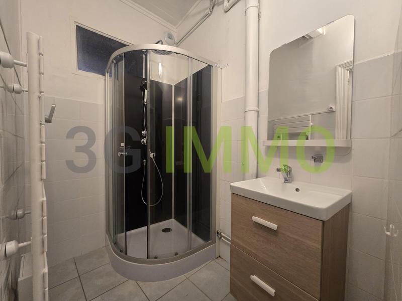 Maison - 100 m² - 6 pièces