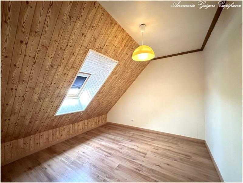 Maison - 145 m² - 7 pièces