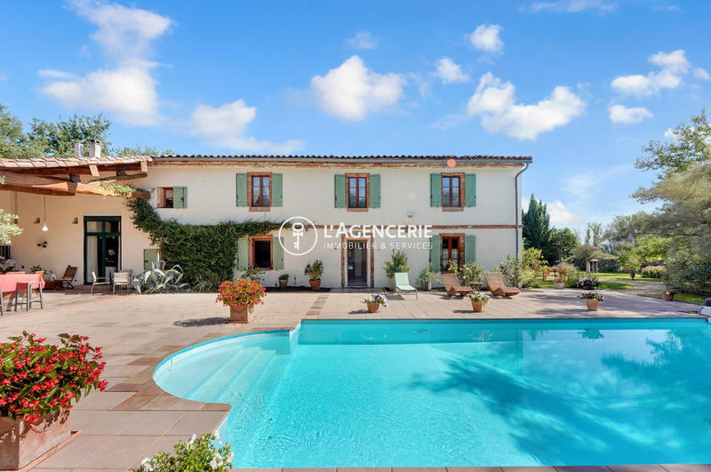 Ferme - 455 m² - 9 pièces