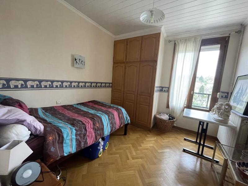 Maison - 455 m² - 12 pièces