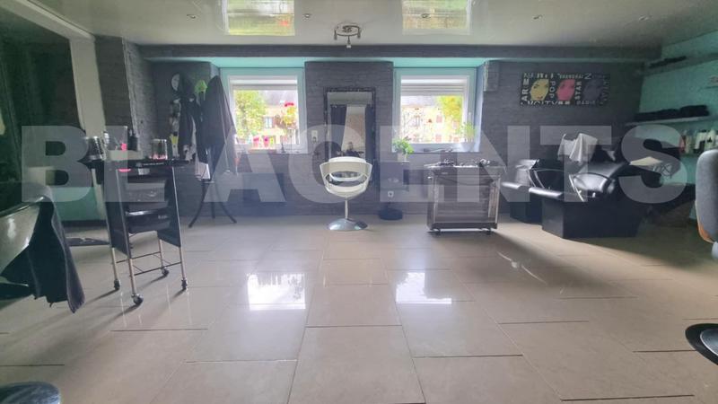 Maison - 177 m² - 4 pièces