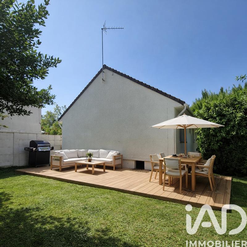 Maison - 90 m² - 5 pièces