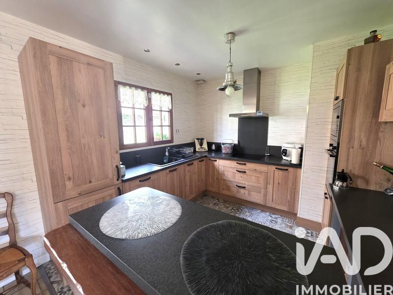 Maison - 87 m² - 5 pièces