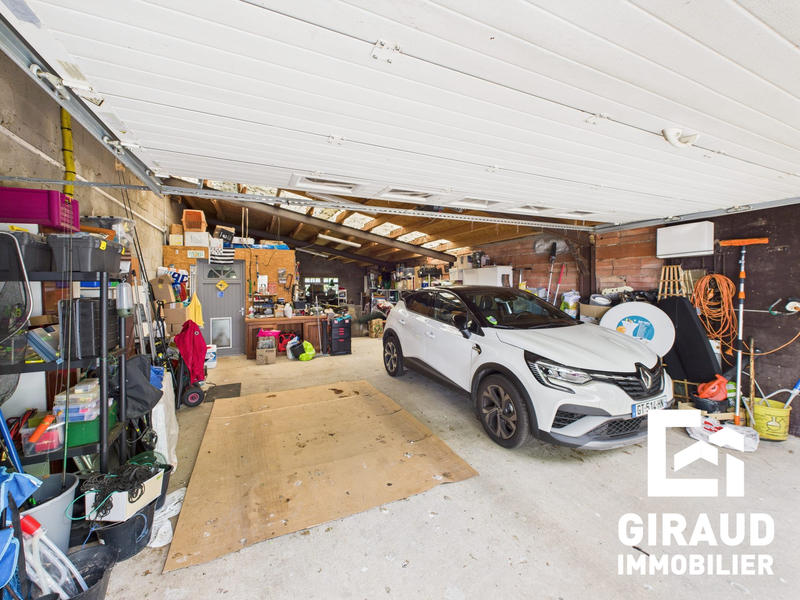 Maison - 200 m² - 7 pièces