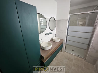 Propriété - 100 m² - 3 pièces