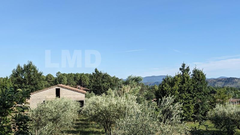 Maison - 120 m² - 3 pièces