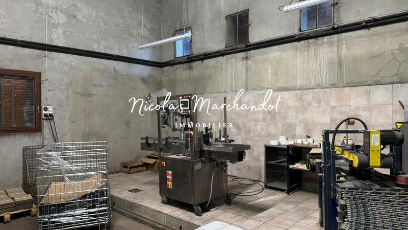 Local commercial - 130 900 m²