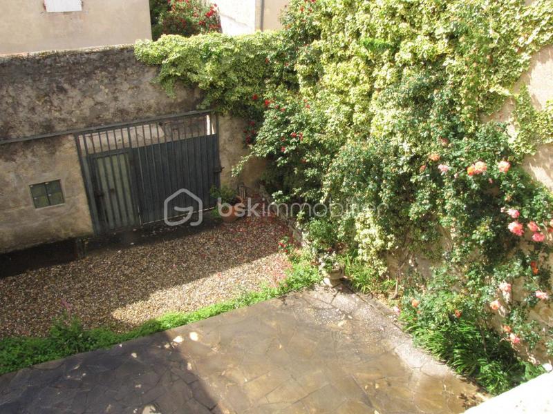 Hôtel particulier - 600 m² - 18 pièces