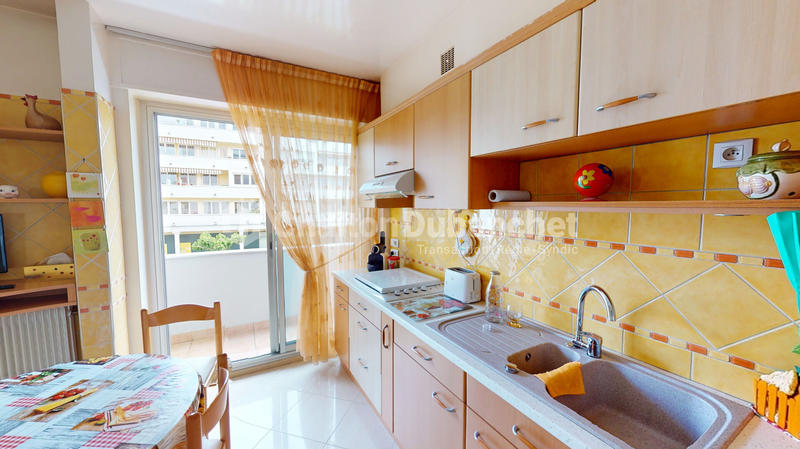 Appartement - 92 m² - 3 pièces