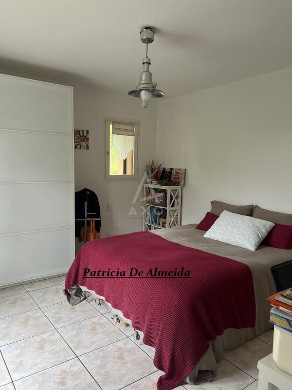 Maison - 213 m² - 8 pièces