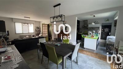 Maison - 110 m² - 6 pièces