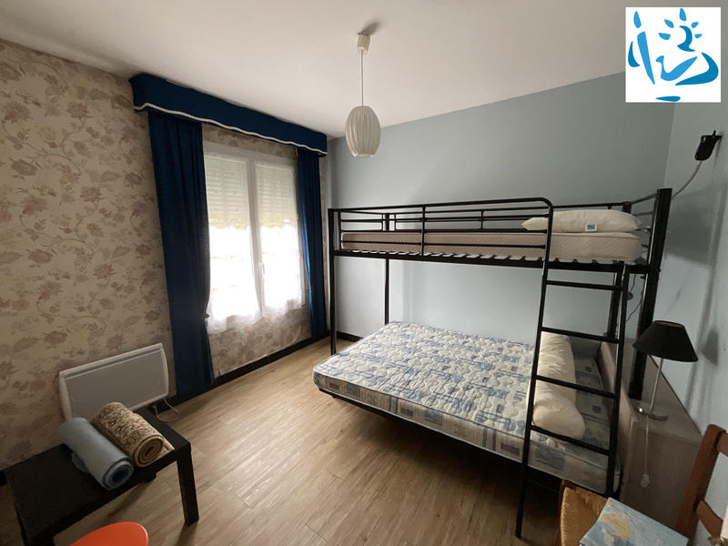 Maison - 172 m² - 9 pièces