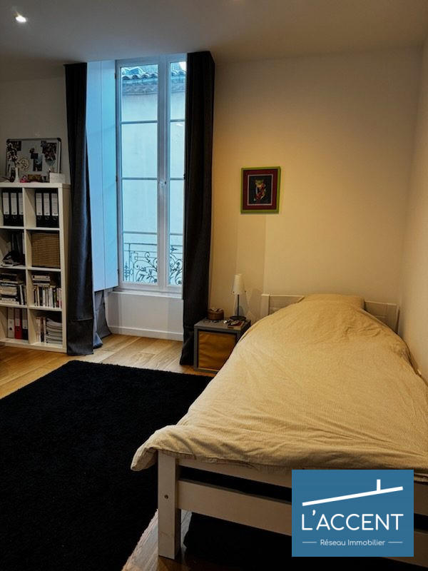 Appartement - 129 m² - 5 pièces