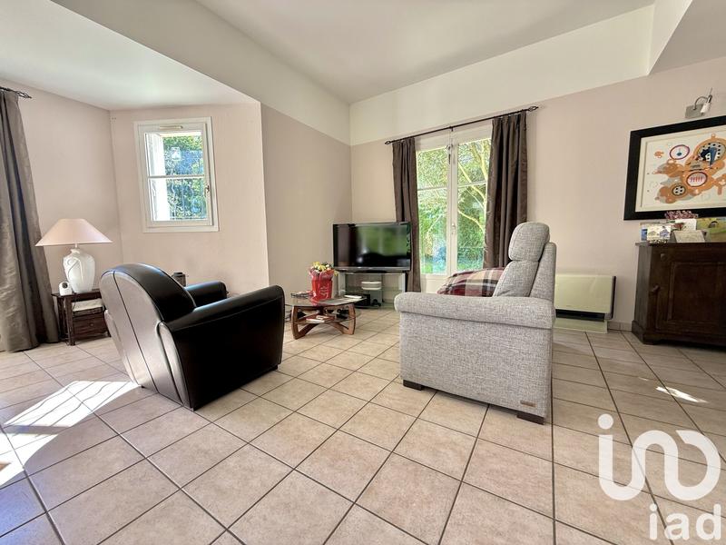 Maison - 187 m² - 7 pièces