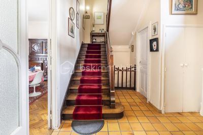 Maison de maîtres - 272 m² - 10 pièces