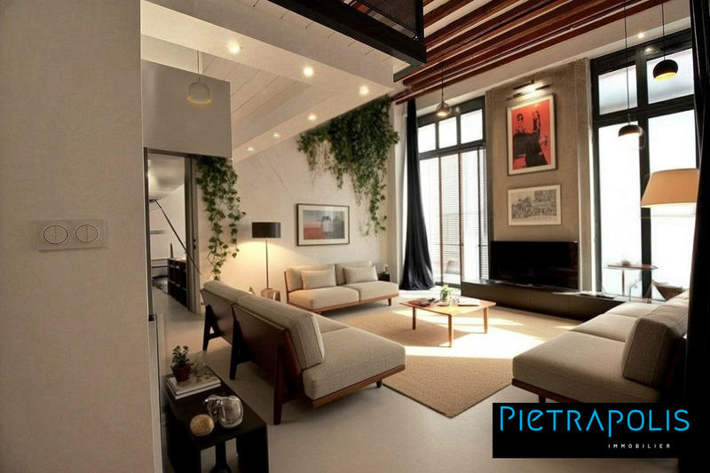 Appartement - 99 m² - 4 pièces