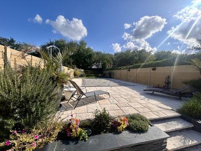 Maison contemporaine - 155 m² - 6 pièces