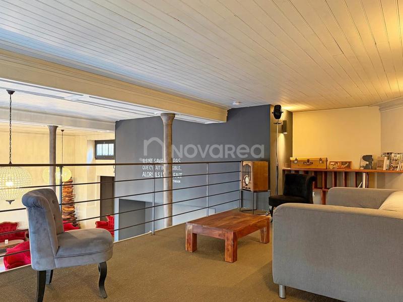 Local commercial - 134 m² - 1 pièce