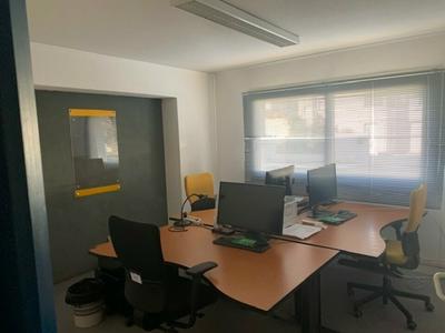 Bureau - 350 m²