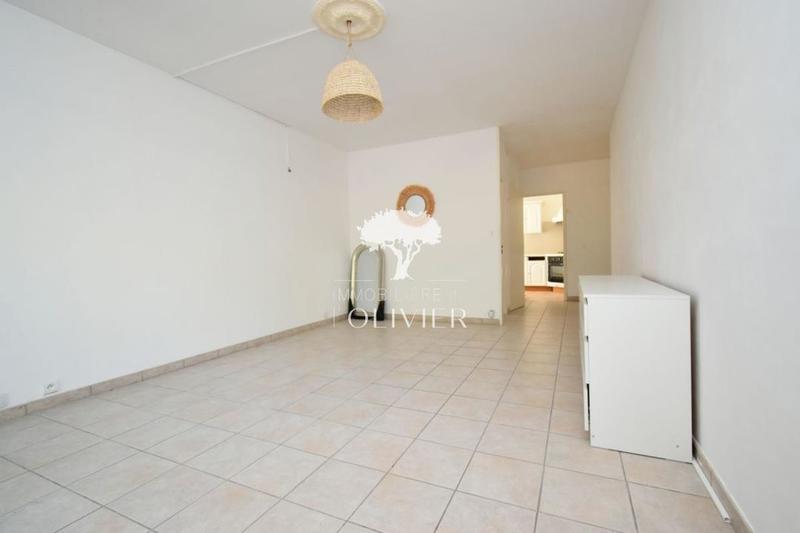 Appartement - 77 m² - 3 pièces