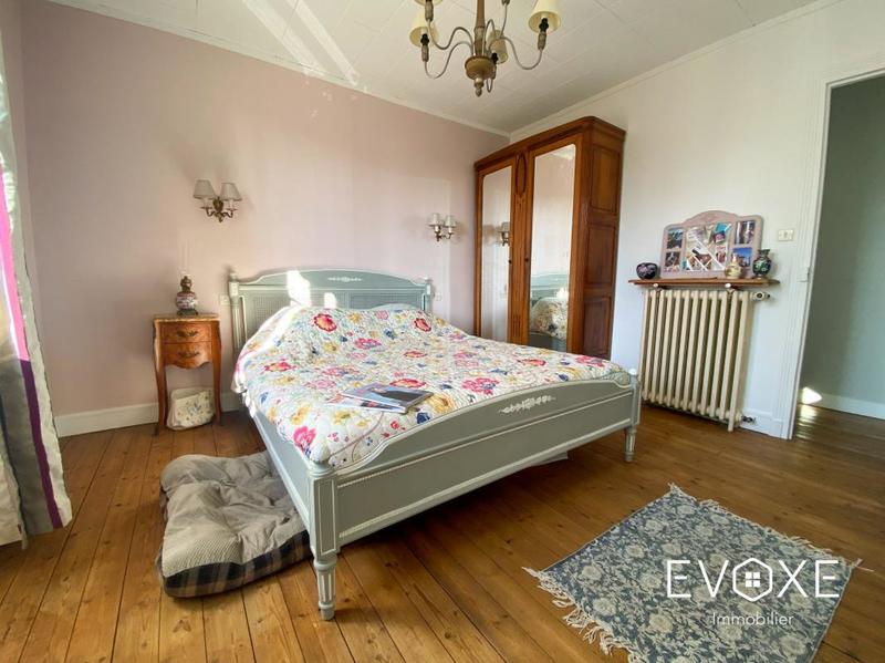 Maison - 95 m² - 5 pièces