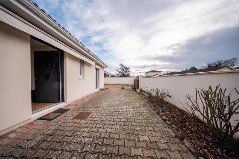 Maison - 121 m² - 5 pièces