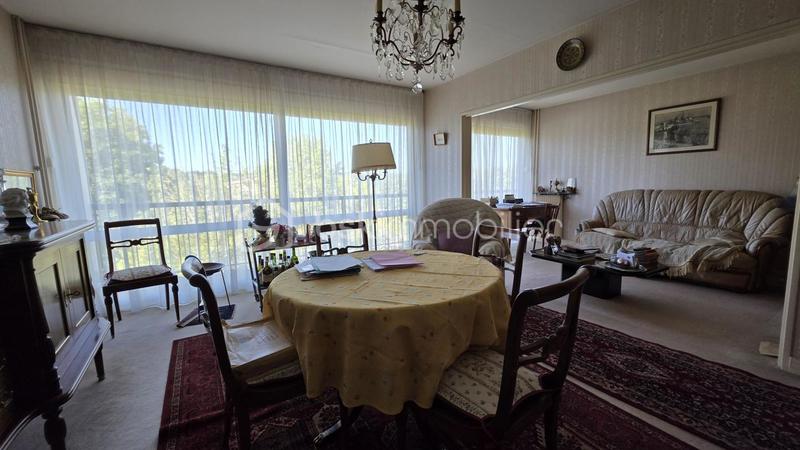 Appartement - 87 m² - 4 pièces