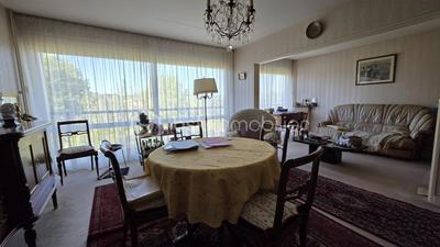 Appartement - 87 m² - 4 pièces