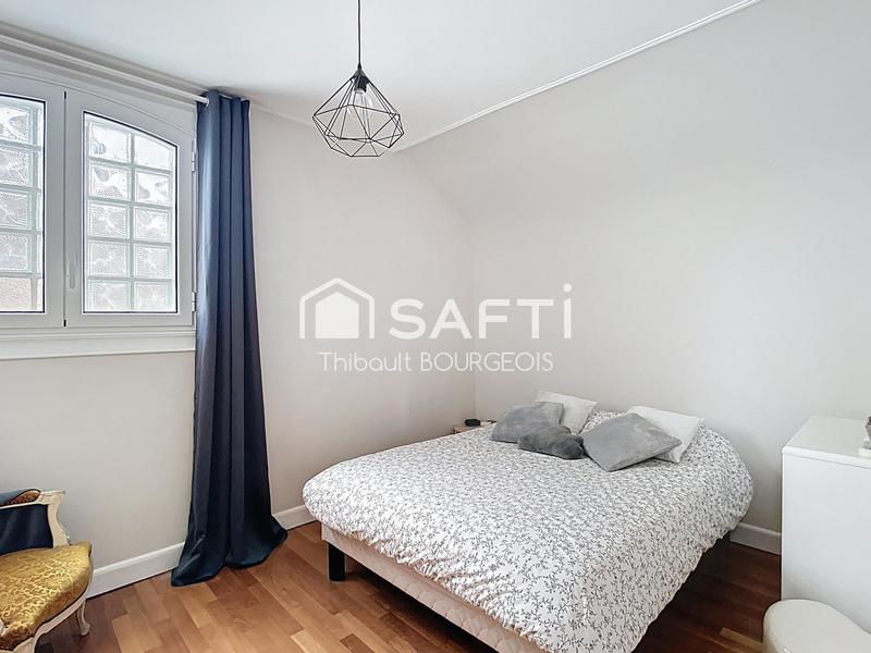 Maison - 163 m² - 7 pièces