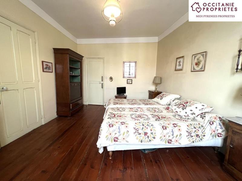 Maison de village - 174 m² - 7 pièces