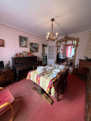 Maison - 150 m² - 7 pièces