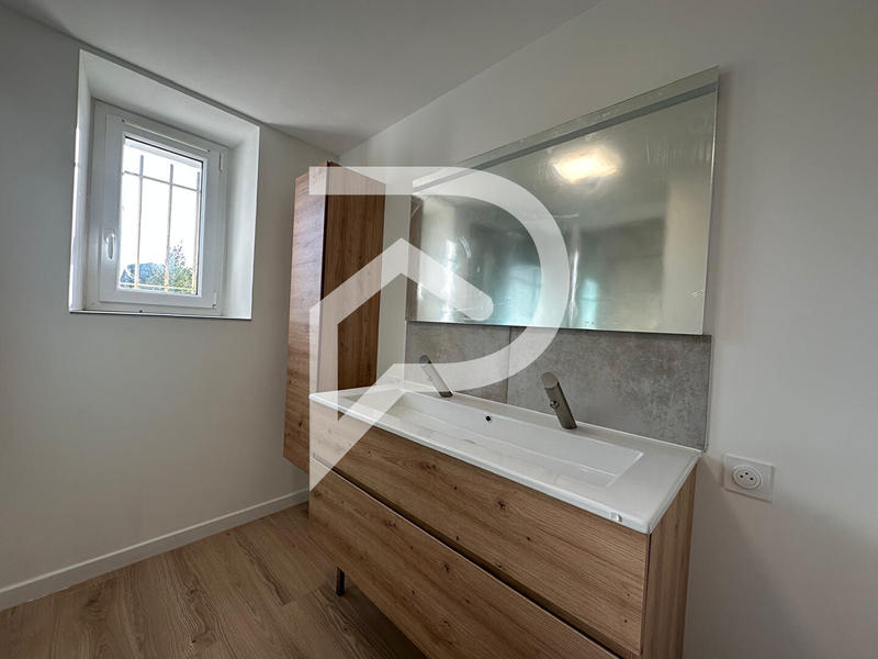 Maison de village - 99 m² - 6 pièces