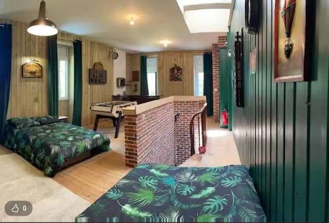 Château - 634 m² - 12 pièces