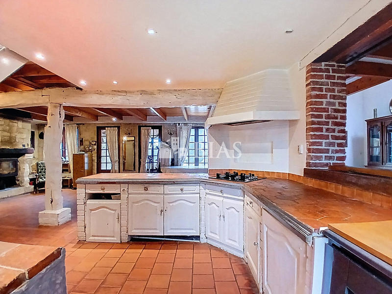 Maison ancienne - 177 m² - 5 pièces
