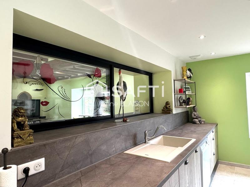 Maison - 140 m² - 7 pièces