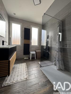 Maison - 115 m² - 4 pièces