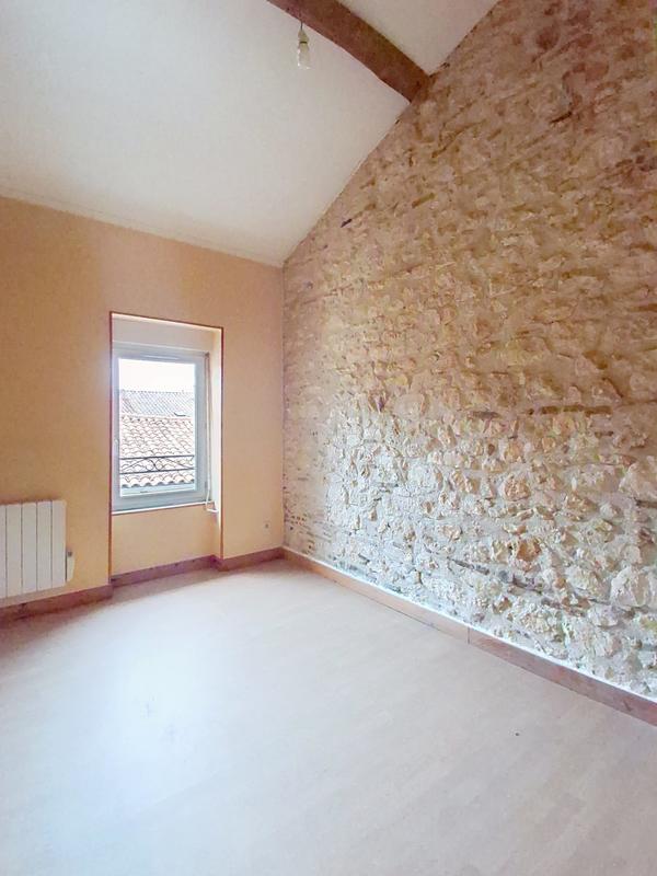 Appartement - 105 m² - 4 pièces