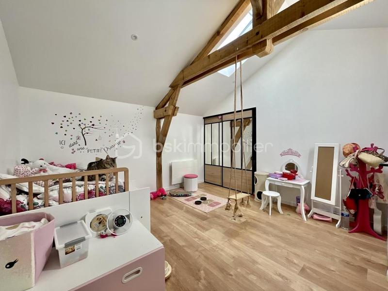 Maison - 278 m² - 10 pièces