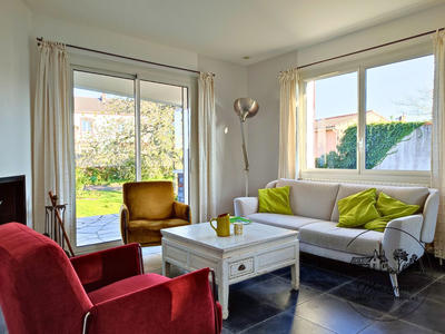 Maison - 141 m² - 7 pièces