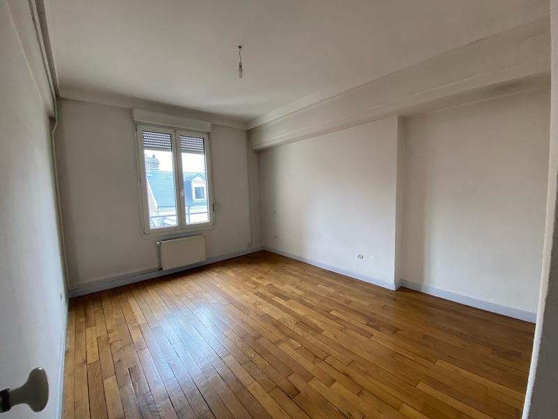 Appartement - 107 m² - 5 pièces