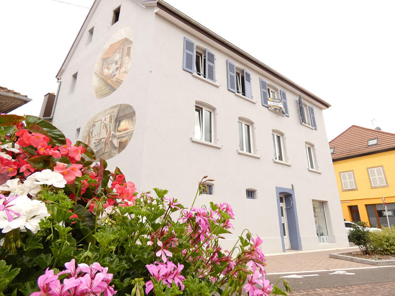 Immeuble - 214 m² - 9 pièces