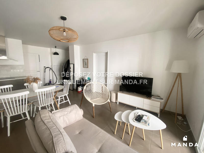 Chambre - 10 m² - 4 pièces