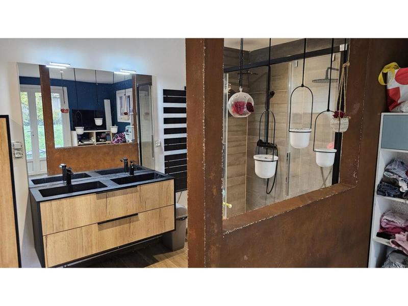 Maison - 92 m² - 4 pièces